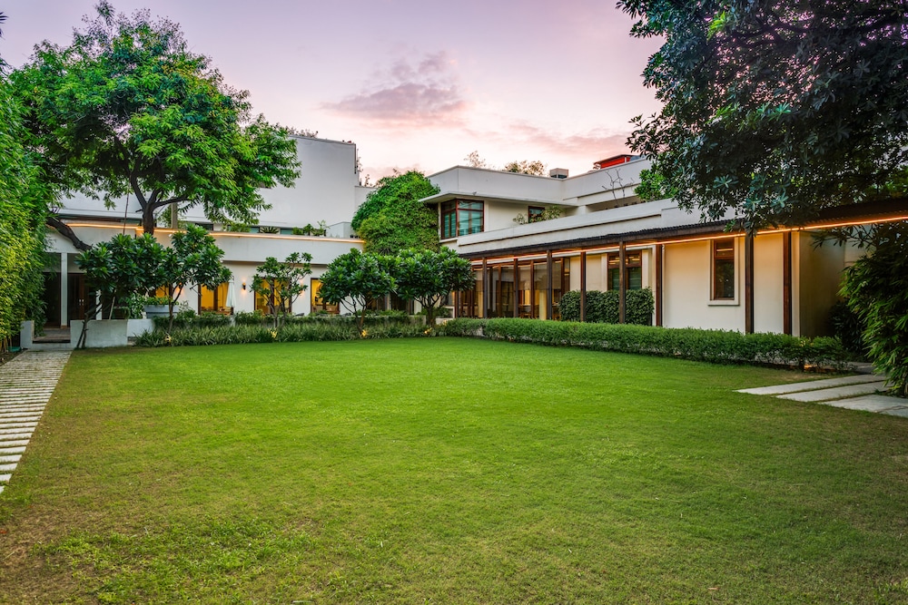 The Manor New Delhi 69/74