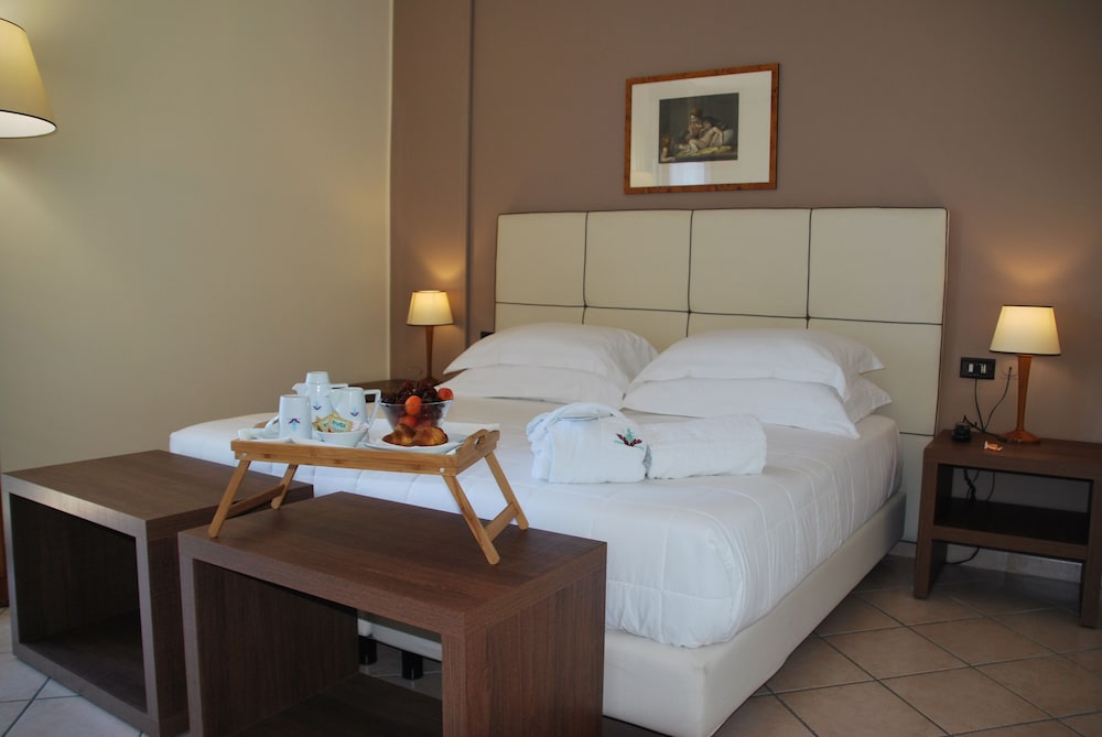 Domus Mariae Albergo 15/48