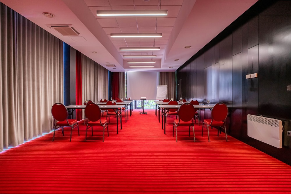 Victoria Hotel Kaunas 42/50