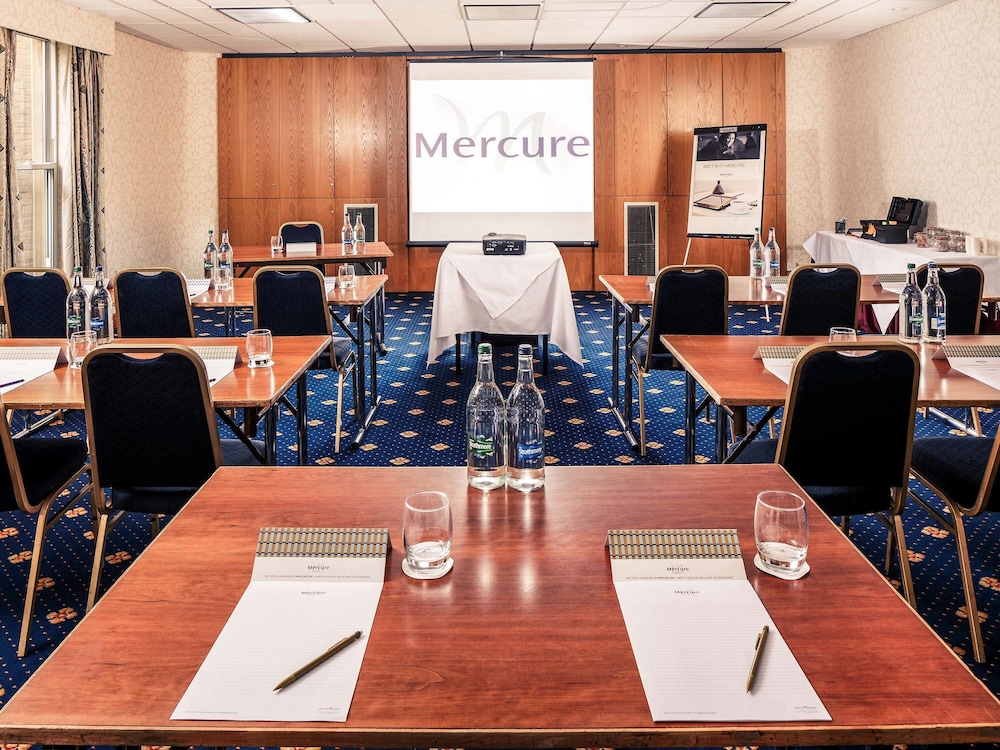 MERCURE YORK FAIRFIELD MANOR HOTEL 56/74