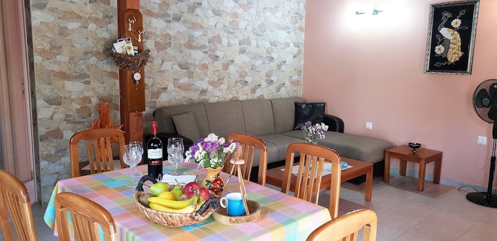 HOTEL STERGIOS VILLA 23/36