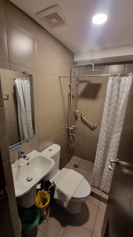 One Cristina Suites 48/49