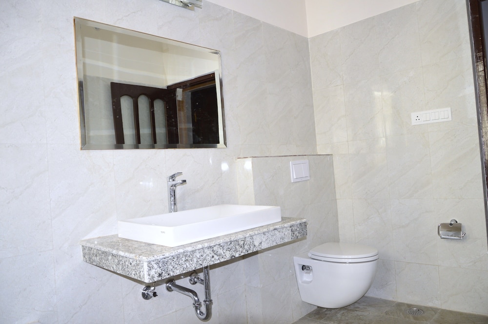 ClarksInn Suites Ranthambore 60/62