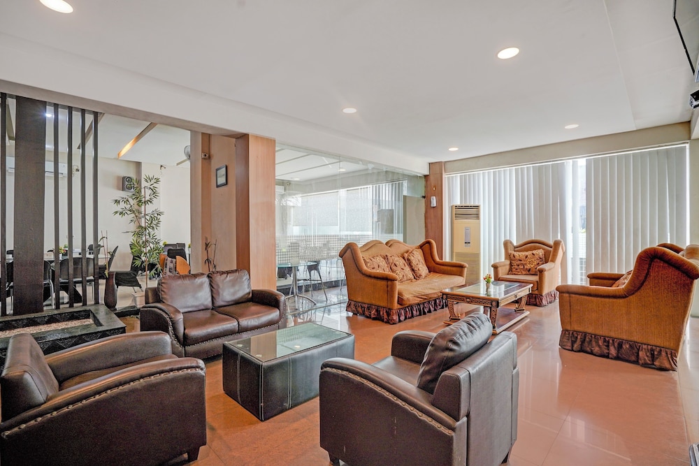 Townhouse Oak Padang near RTH Imam Bonjol formerly Bunda Hotel 40/60