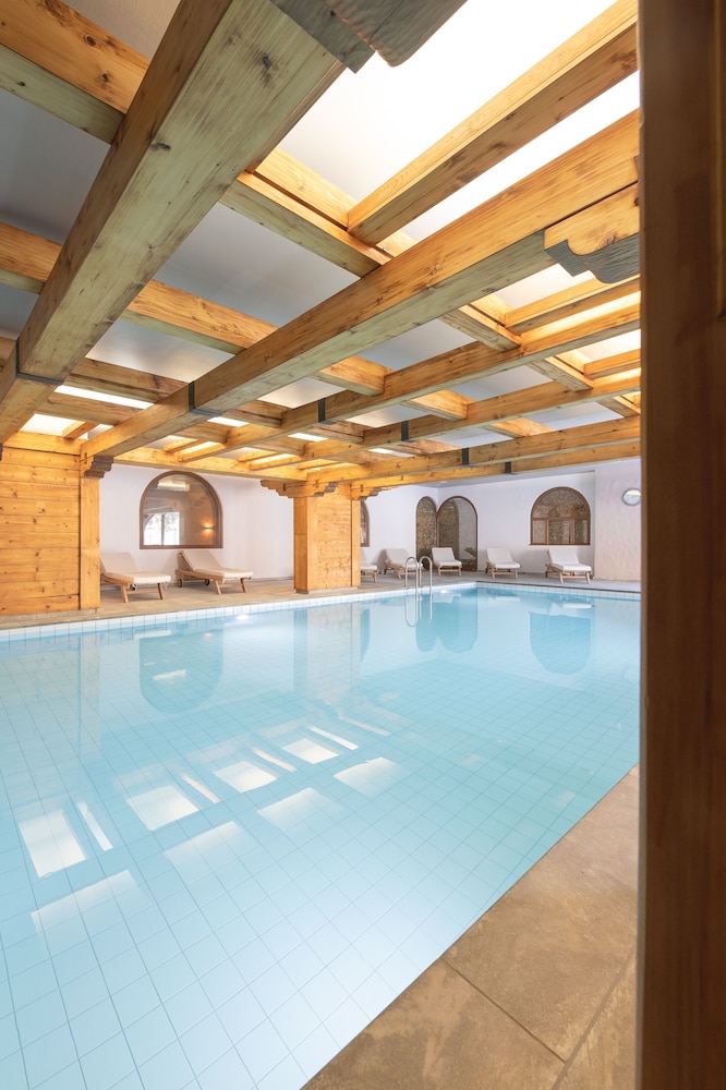 Hotel Rosatsch 24/49