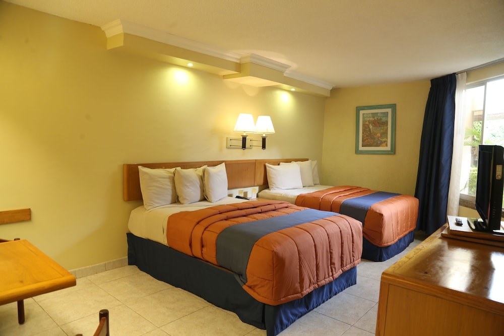 Hotel Jaragua 8/64