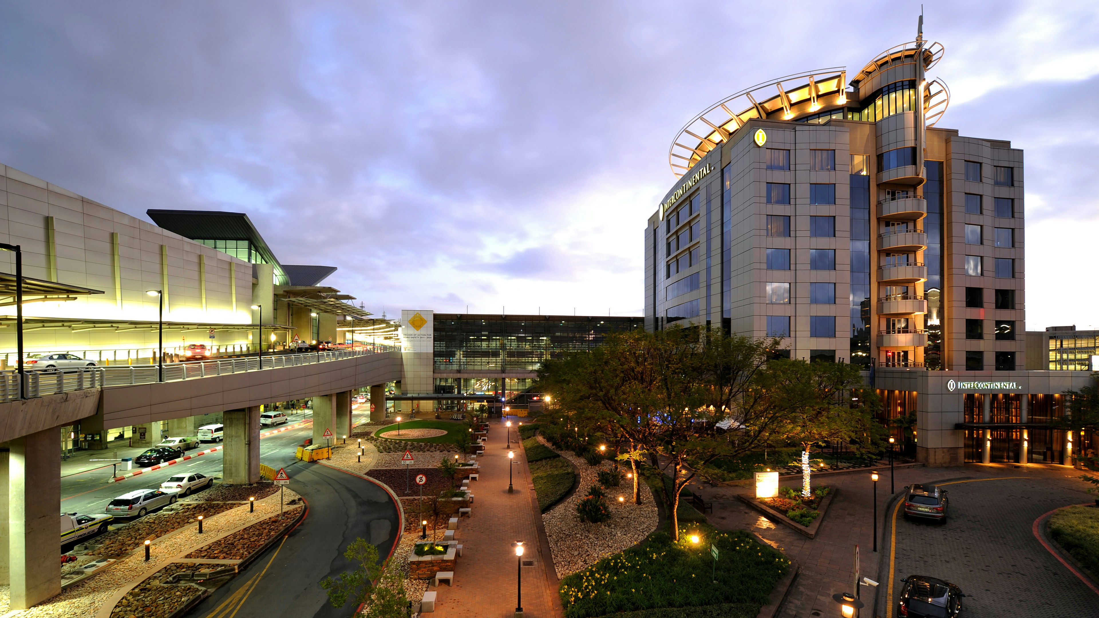 Intercontinental Johannesburg O R Tambo Airport 3/45