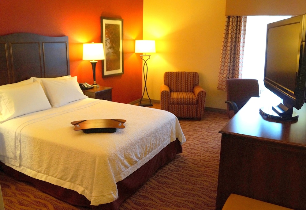Hampton Inn Altoona 13/40