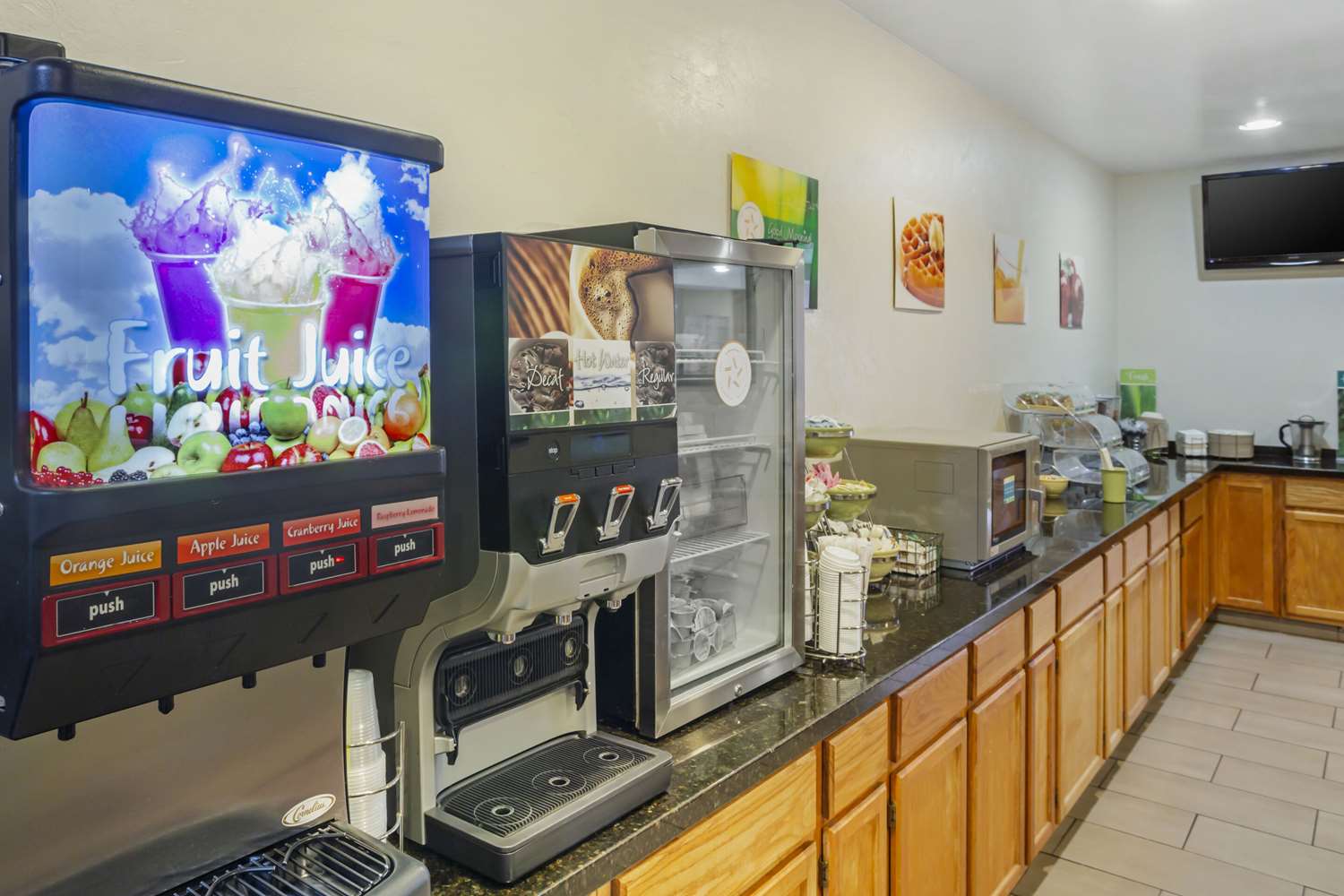 Quality Suites Moab near Arches National Park 28/42