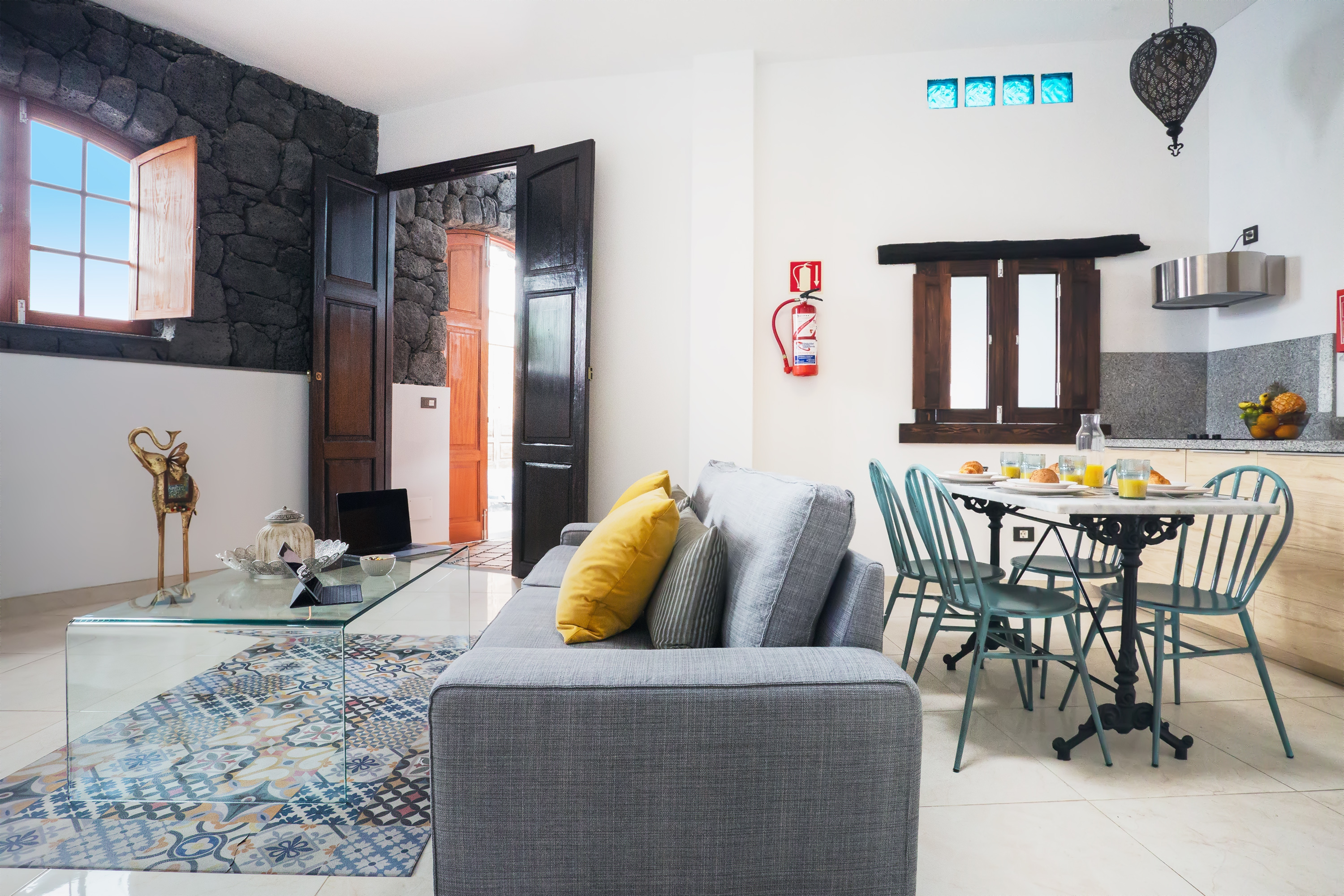 El Charco Suites 30/50
