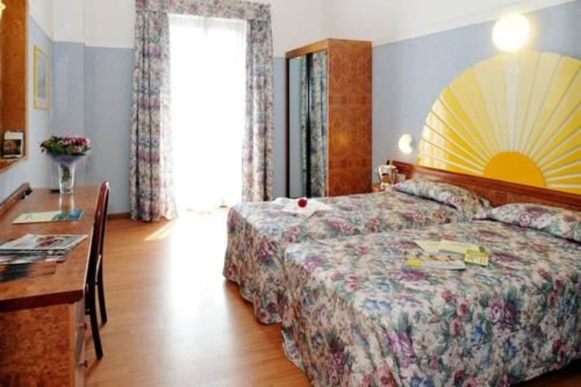 Economy, Double Bed