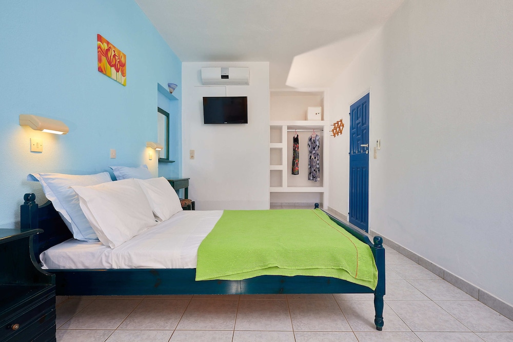 HOTEL GLAROS DIAFANI 7/50