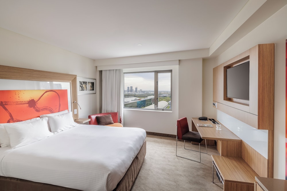 Novotel Sydney Olympic Park 16/48