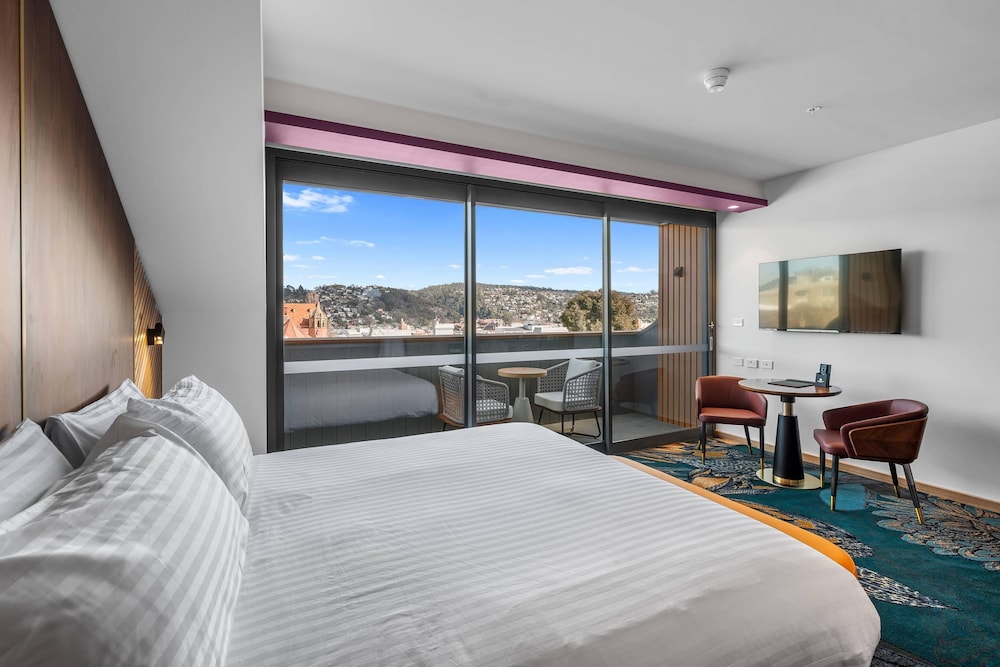 The George Hotel Launceston 8/39