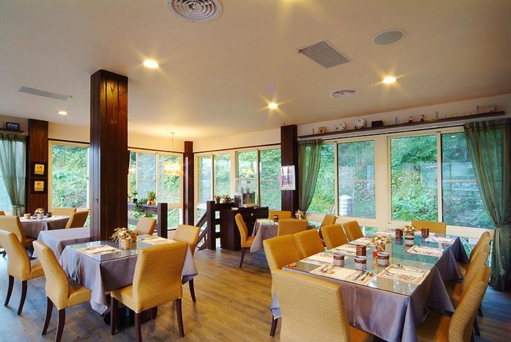 Chi Meng Rou Holiday Villa 55/68