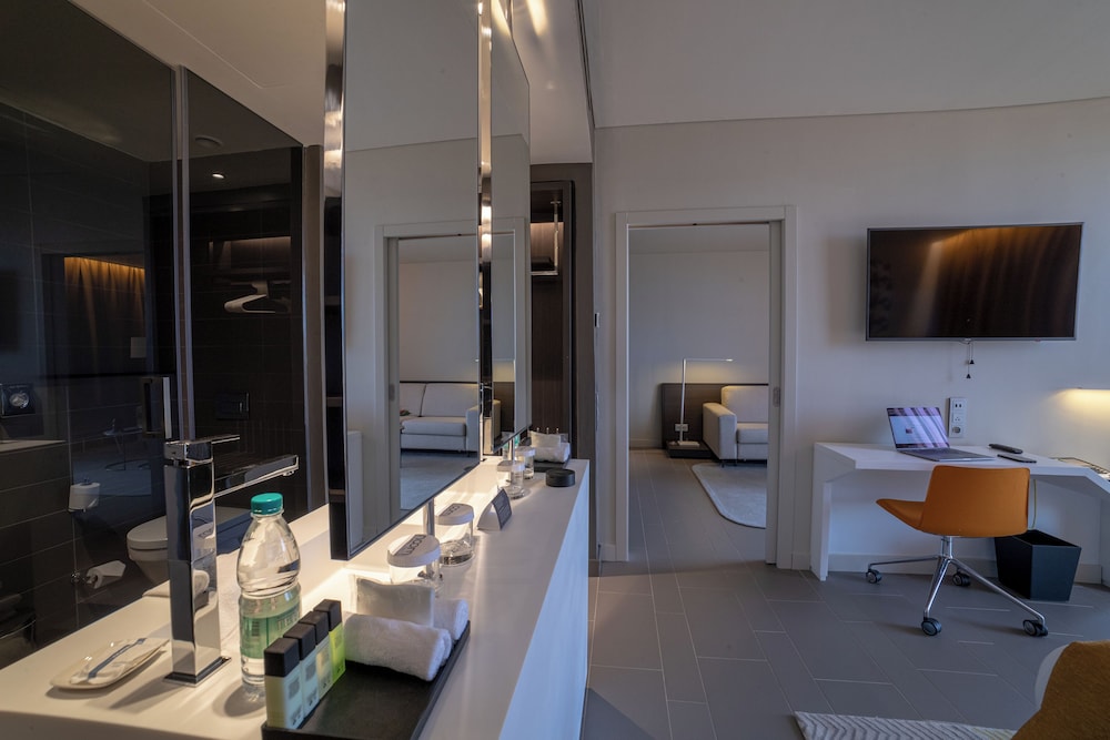 Noom Hotel Niamey 37/50