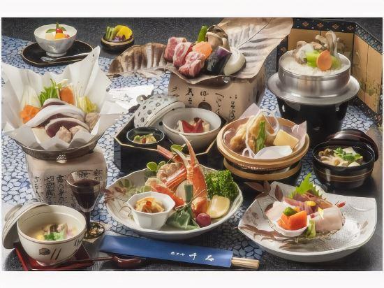 Hotel Sengoku 18/19
