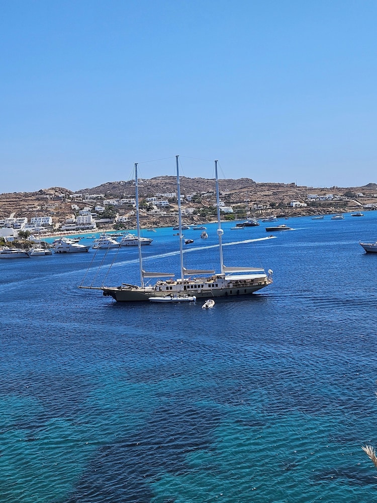 Mykonos Azure 24/50