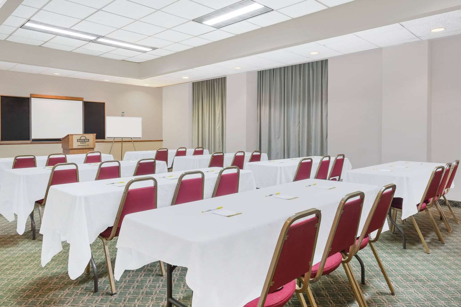 Days Inn by Wyndham Amarillo East 28/33