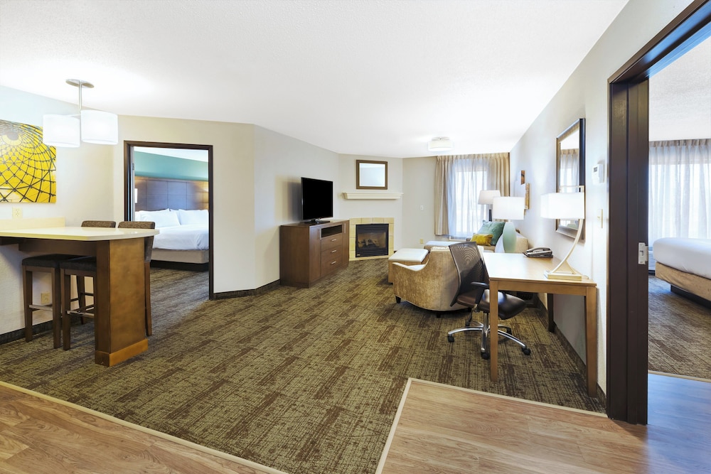 Staybridge Suites Columbia Hwy 63 I 70 31/50