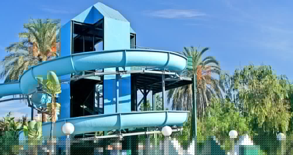 Club La Costa At Benal Beach 25/33