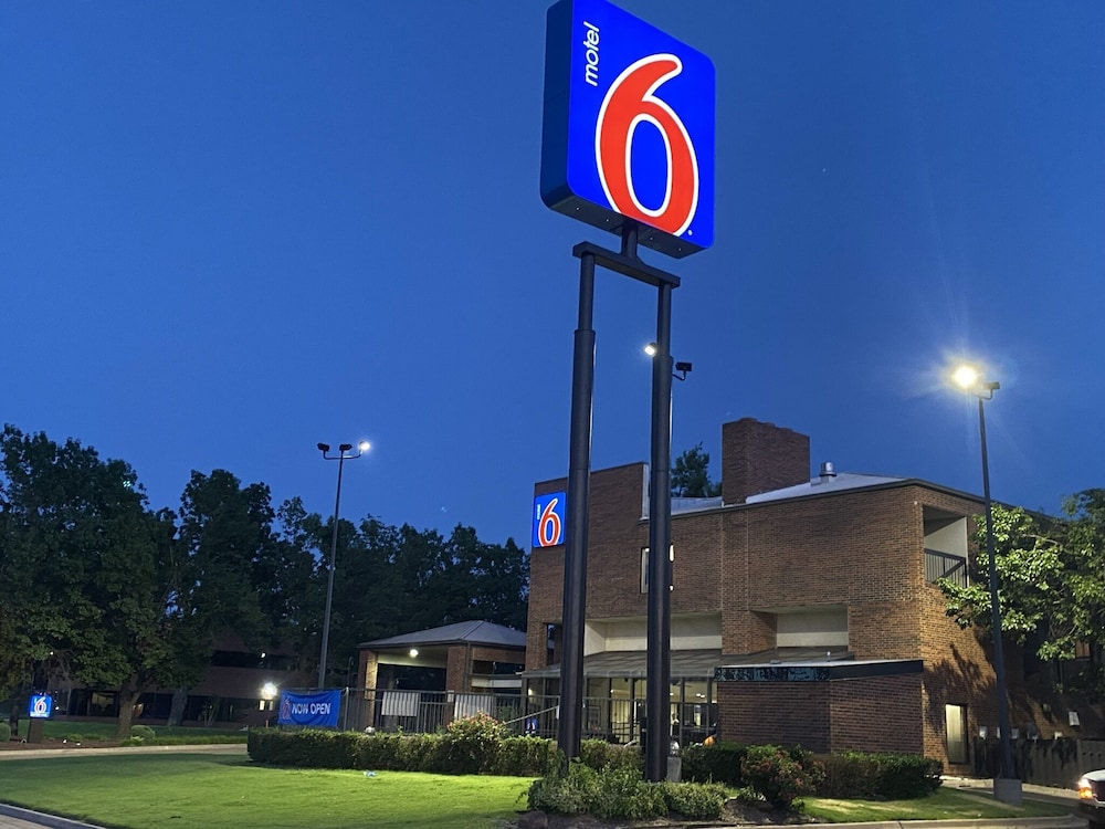 Motel6 Oklahoma City, OK - Fairgrounds West in OKLAHOMA CITY - OK