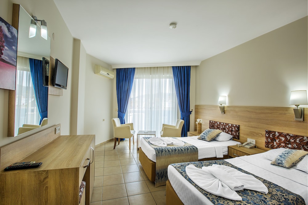Kleopatra Arsi Hotel 18/78