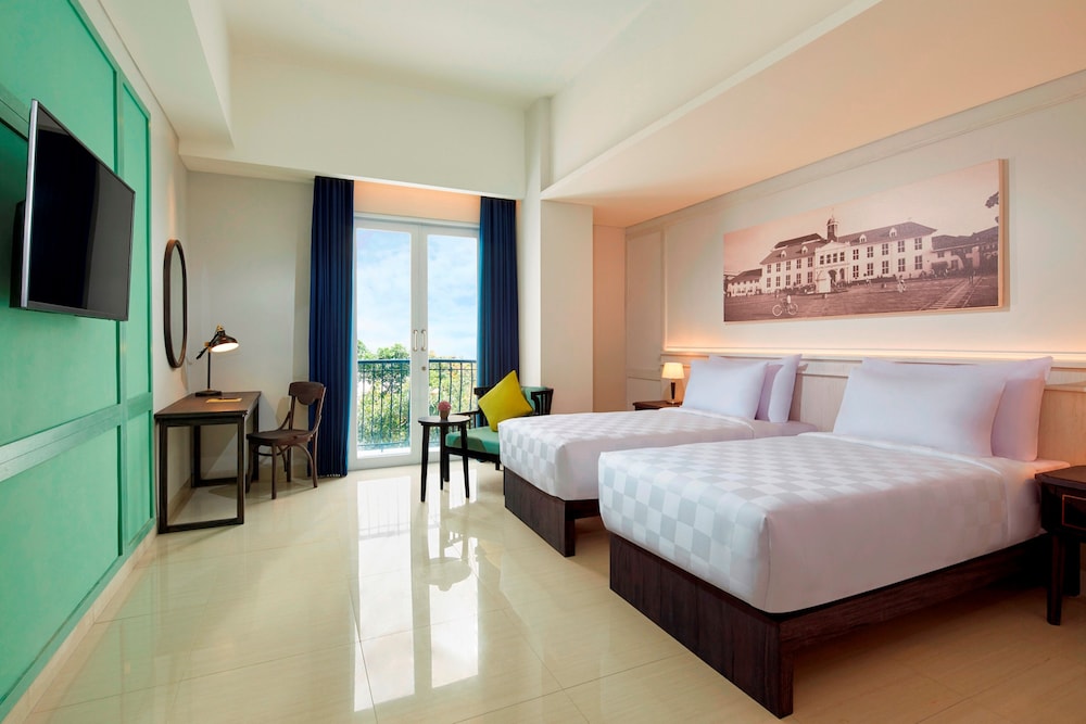 Jambuluwuk Thamrin Hotel 31/62