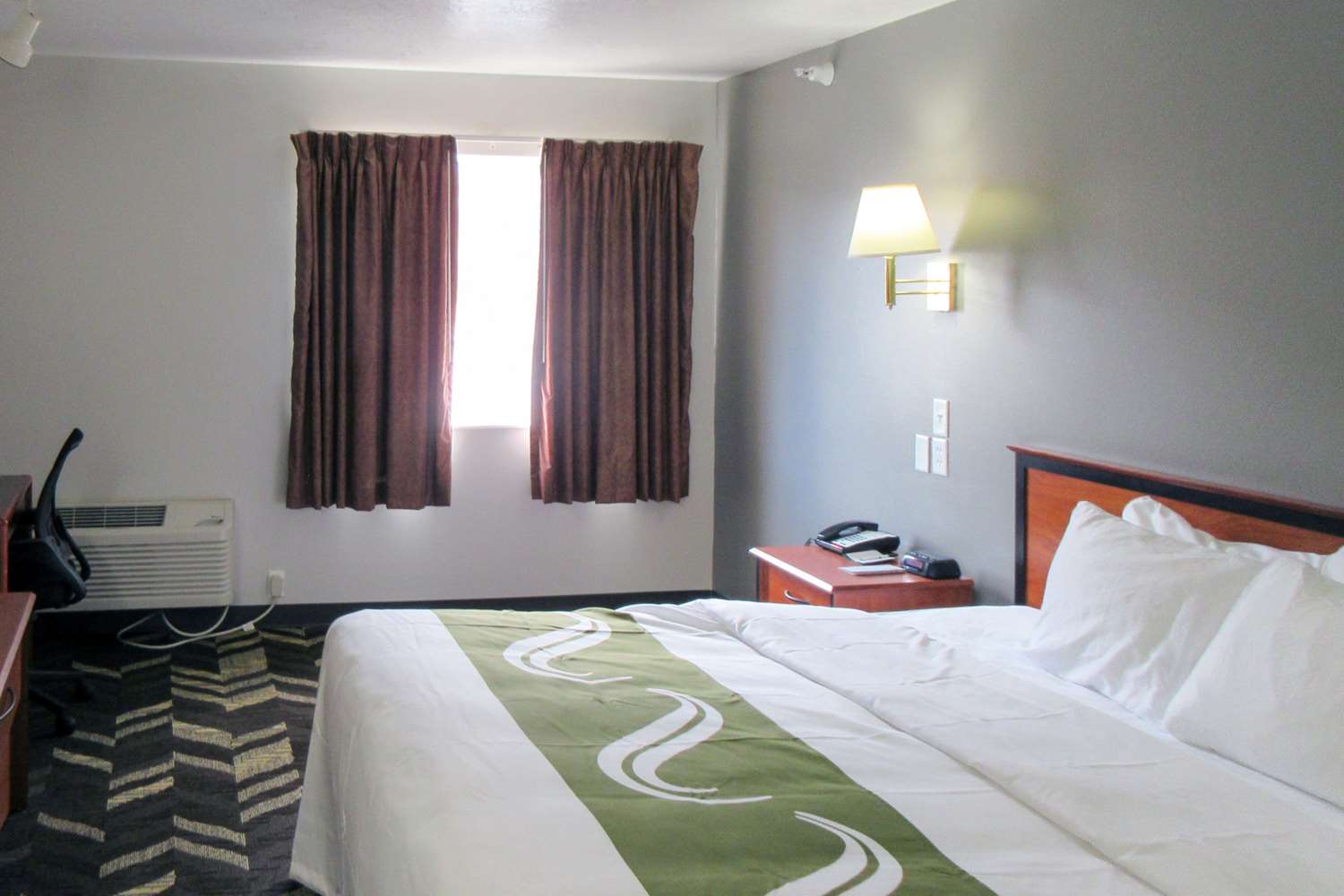 Room, King Bed