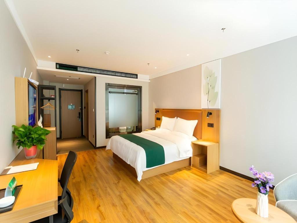 GreenTree Inn Datong High-speed Railway Station Wanda Plaza Fangte Express Hotel 9/48