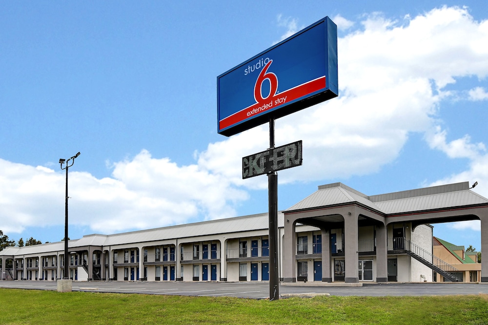 Studio6 Meridian, MS – Bonita Lakes in MERIDIAN - MS
