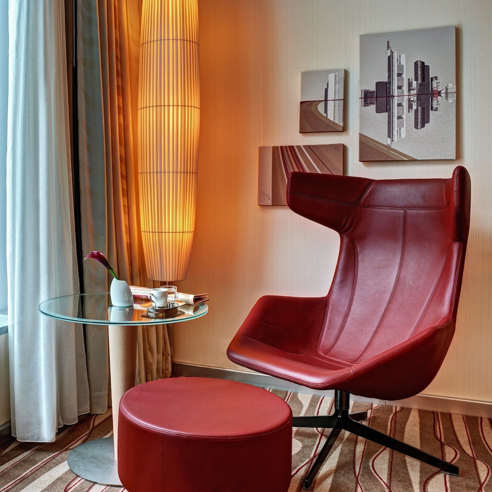 Hilton Frankfurt Airport 54/66