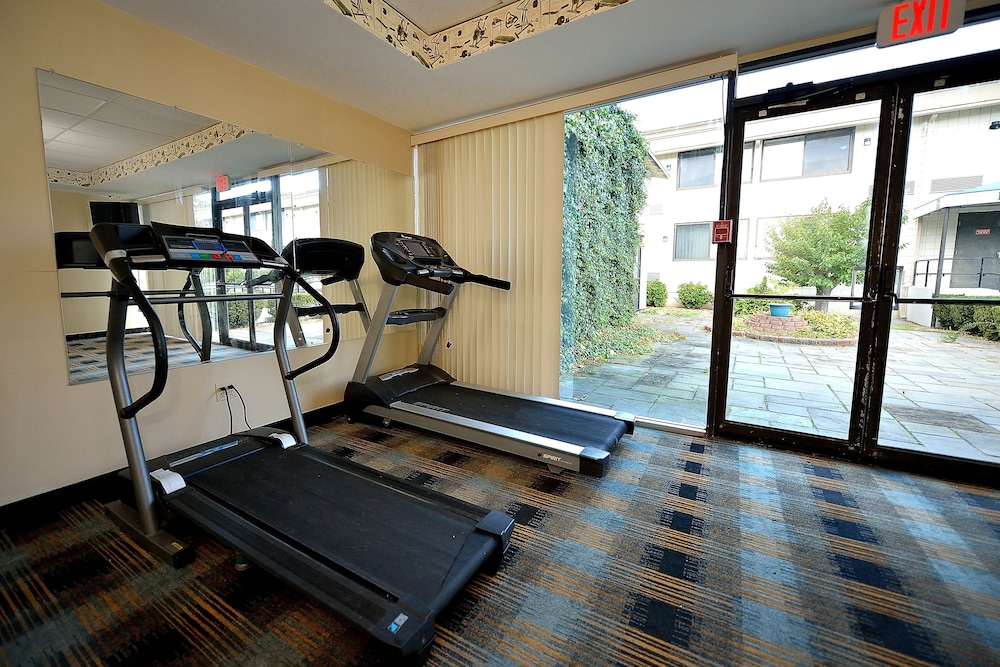 Riverview Inn & Suites 43/69