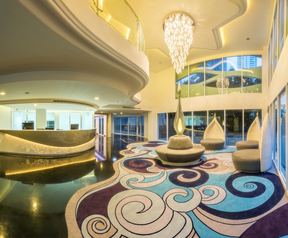 Anajak Bangkok Hotel 6/70