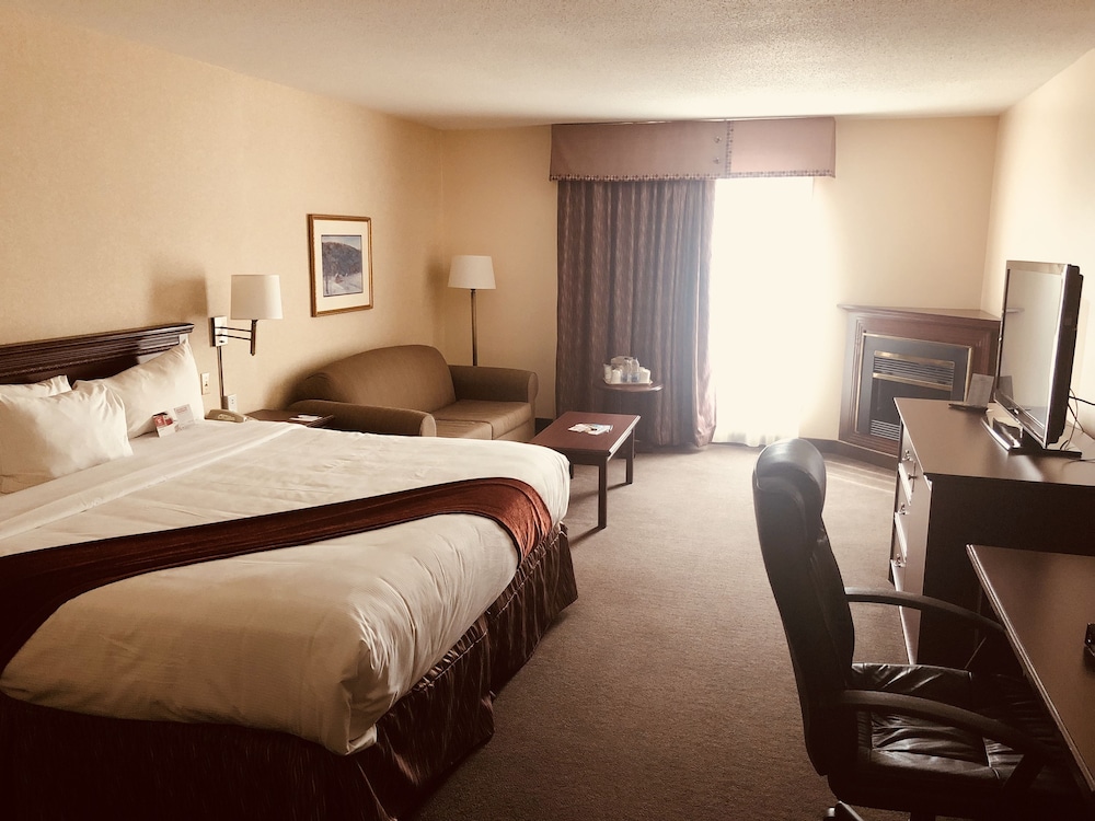 Ramada Plaza By Wyndham Gatineau/Manoir Du Casino 4/47