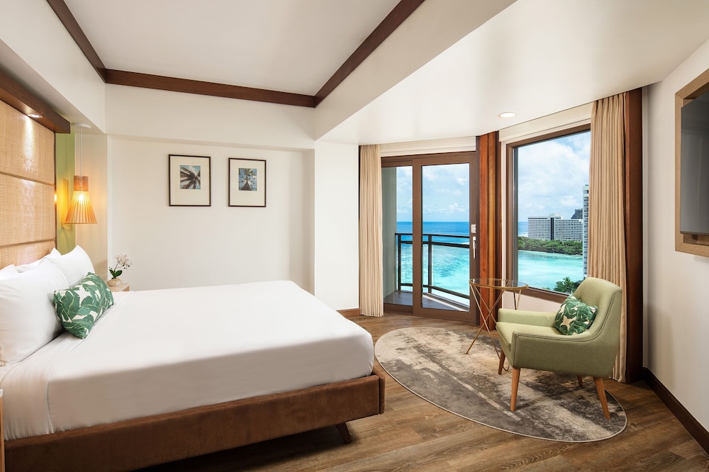 Dusit Beach Resort Guam 11/48