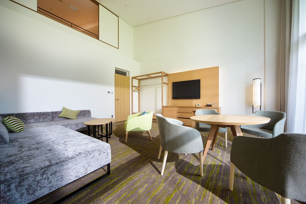 1 Bedroom, Suite, King Bed