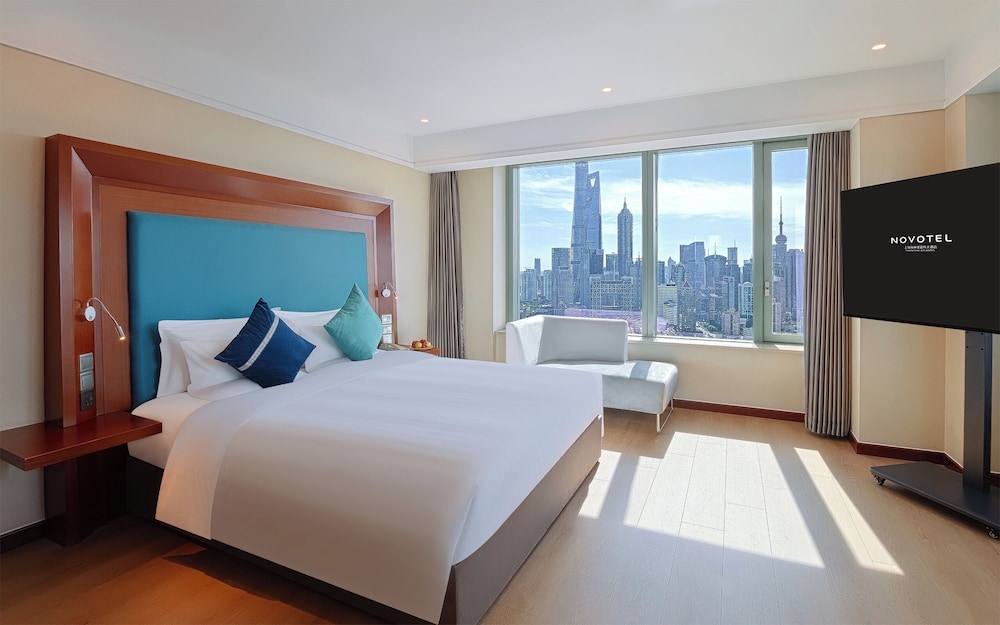 Novotel Shanghai Atlantis 25/68