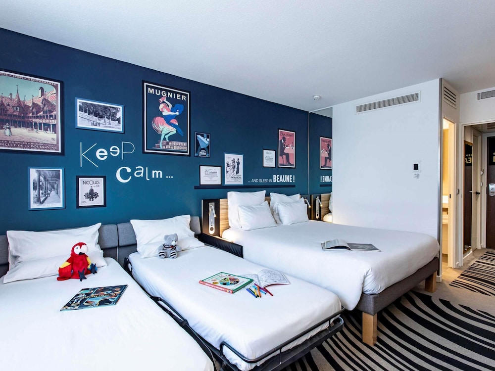 NOVOTEL BEAUNE 23/73