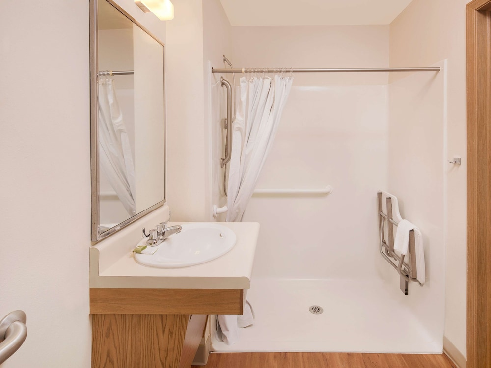 Extended Stay America Select Suites - Fayetteville - West 8/44