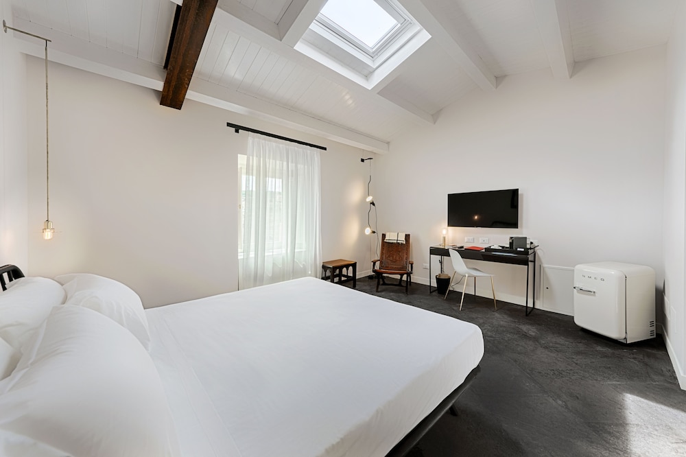 A.D.1768 Boutique Hotel 6/50