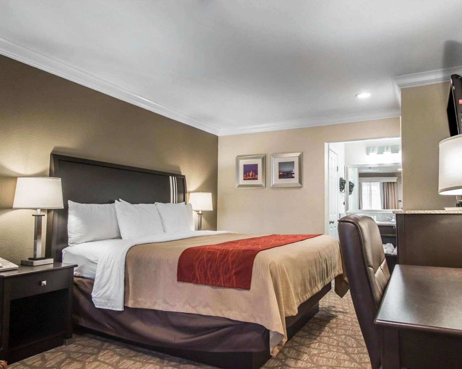 Quality Inn Downey 22/33