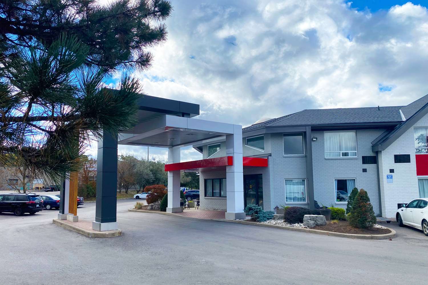 Comfort Inn Cambridge - Highway 401 4/9