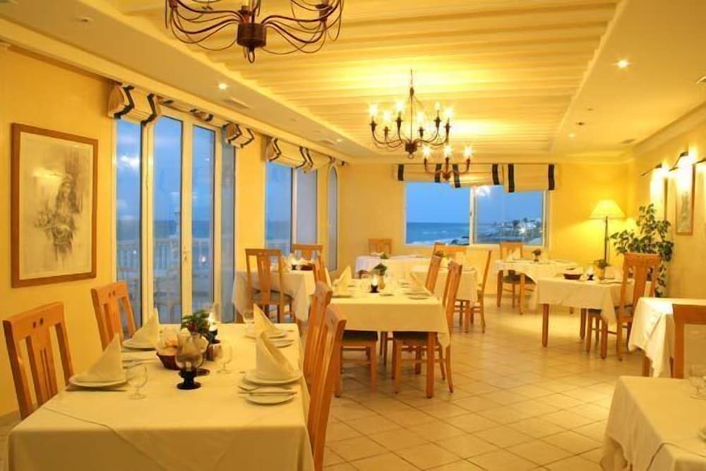 Hotel Flamingo Beach 16/36