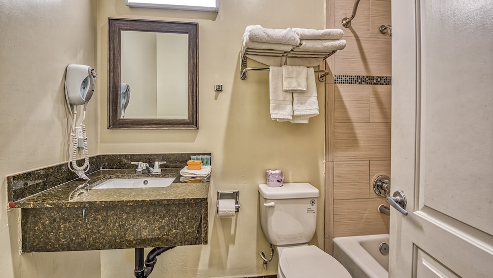 Hollywood City Inn 28/60