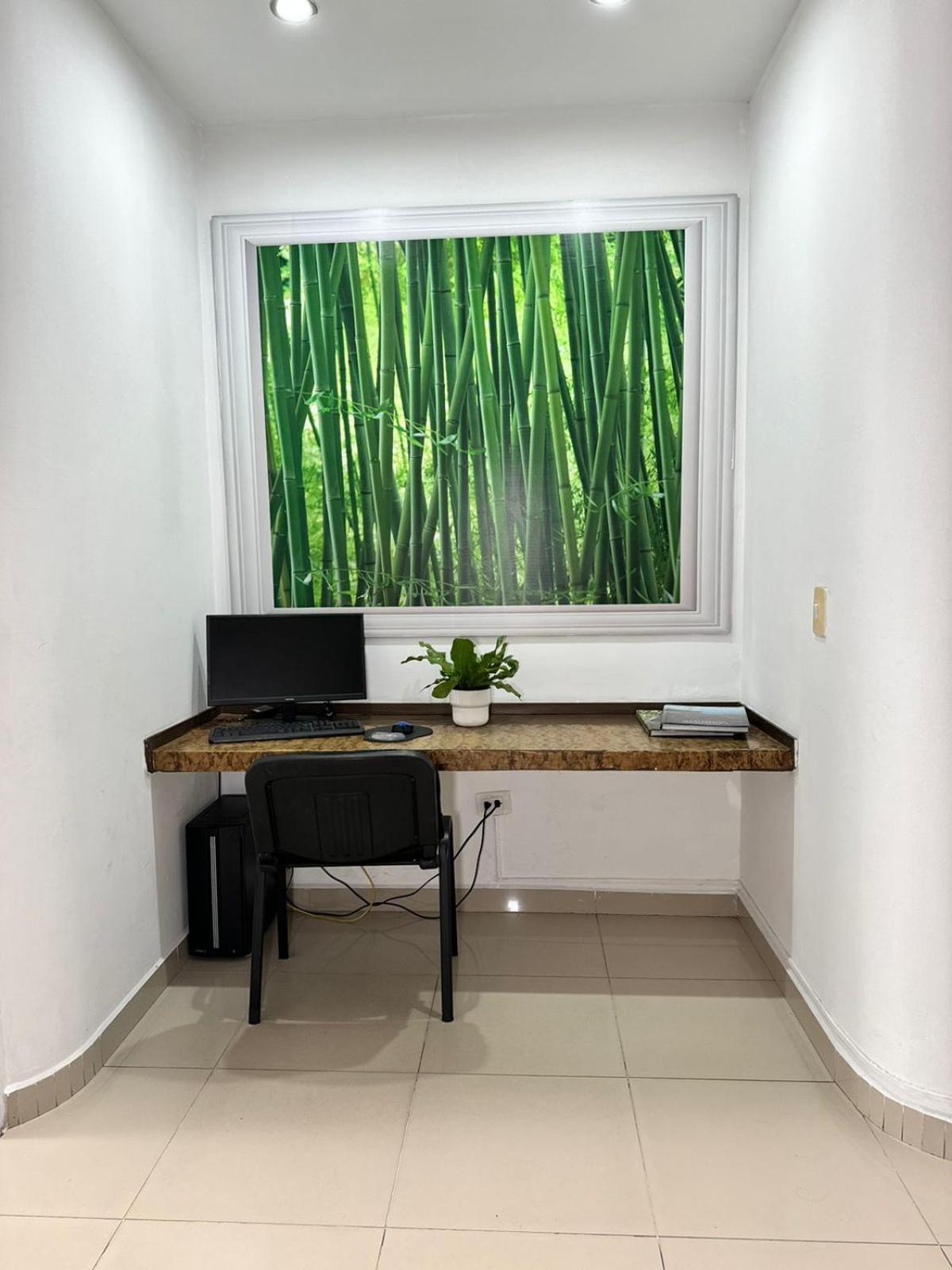 Hotel La Esperanza 11/26