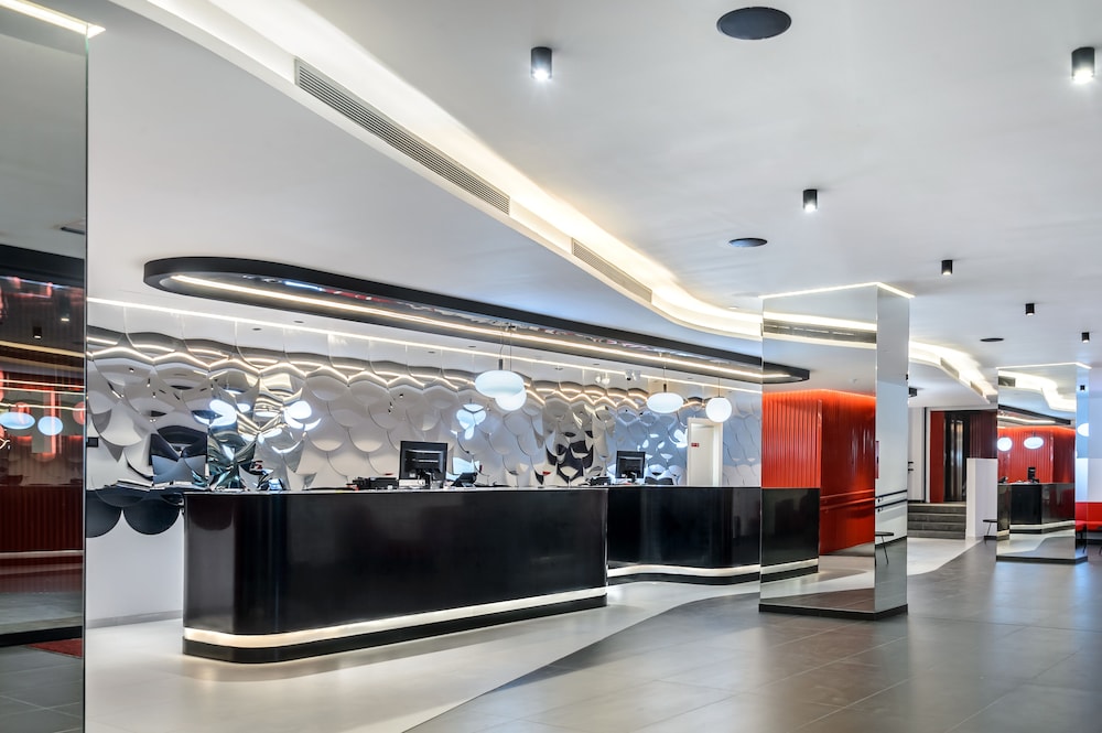 Hotel Vibra District - Adults Only 6/58