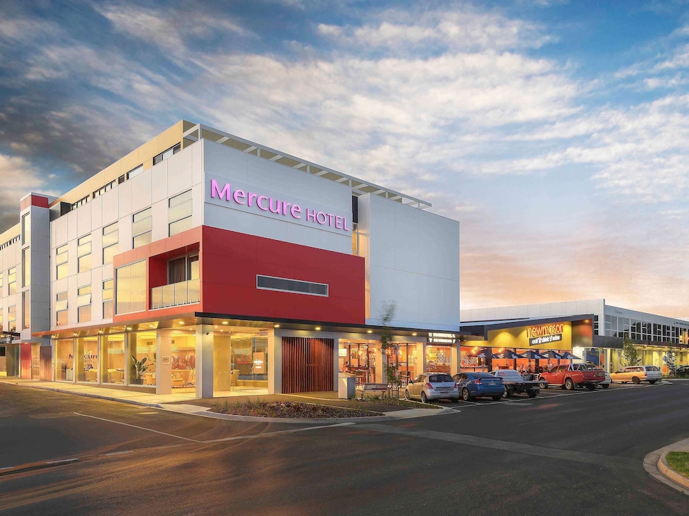 Mercure Warragul 3/67