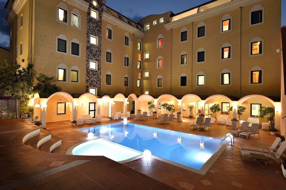 Orri Hotel 53/55