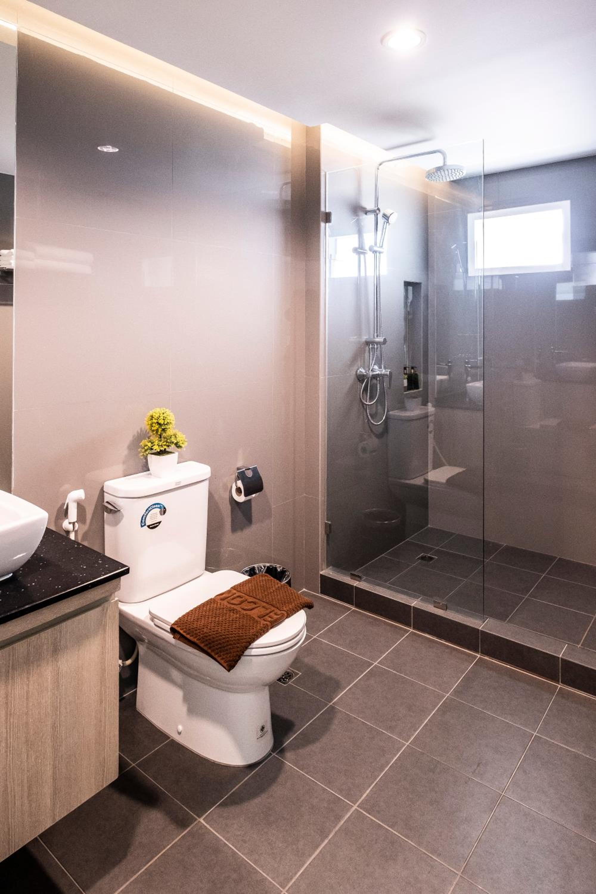 غرفة بريميوم ديلوكس بسرير فردي، Sinsuvarn Airport Suite 7/10